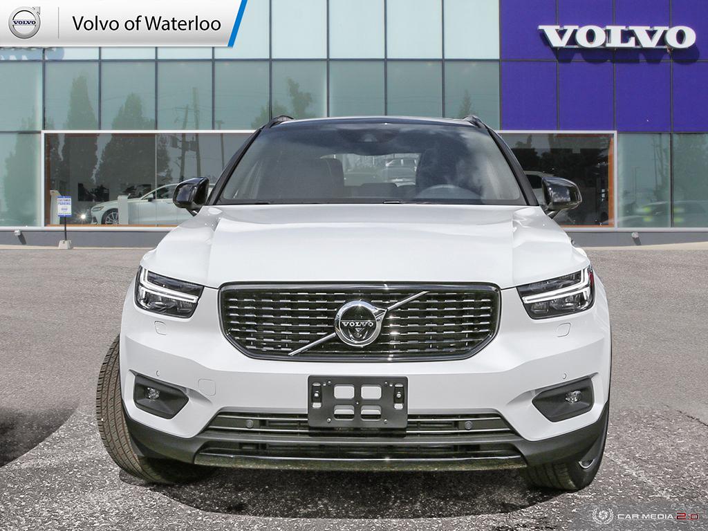 New 2021 Volvo XC40 T5 AWD R-Design SUV